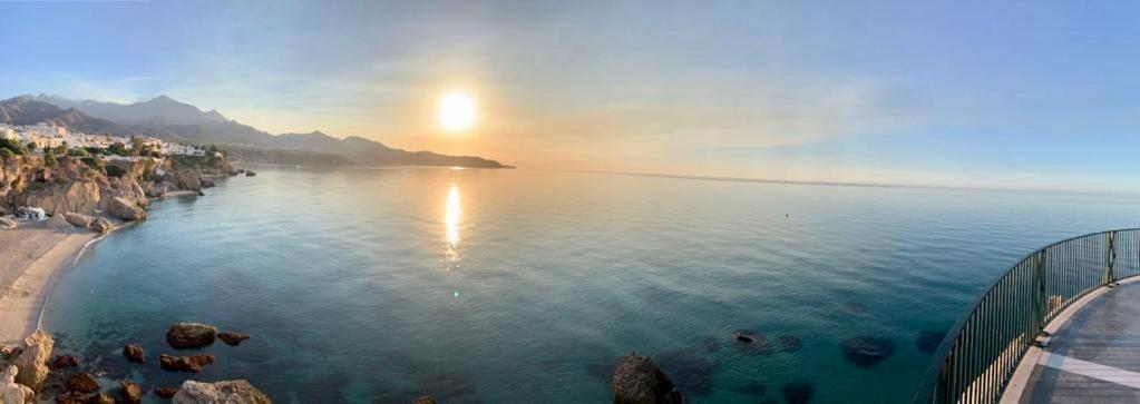 Luxury Sea View 2 Bedroom Apartment By Maison Jaken Nerja Buitenkant foto
